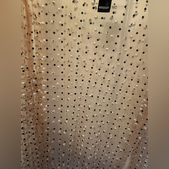 Windsor Pearl Embellished Nude Top - Picture 3 of 4